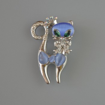 Cat Brooch-Pendant with Blue Cat's Eye