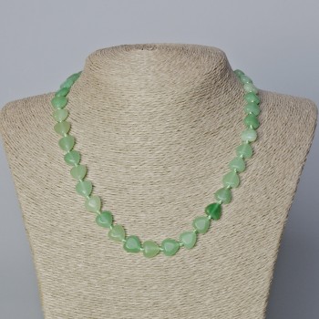 Nephrite necklace with heart-shaped natural stone beads, diameter 10x10x5 mm+-, length 45-47 cm+