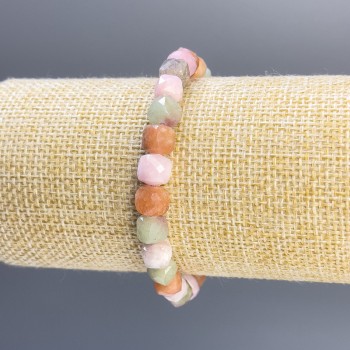 Jadeite Beaded Bracelet with Faceted Cubes, 7 mm diameter, 18 cm stretch