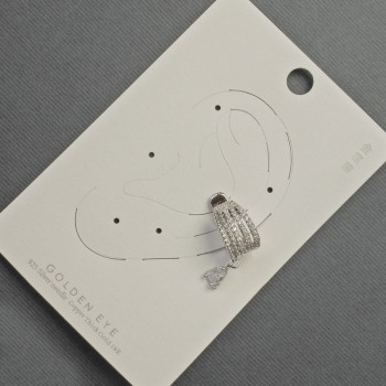 Сережка Каф на вушко сріблястий метал 10х14мм+- білі стрази