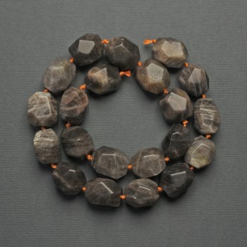 Sunstone Beads, Faceted, 17x13 mm, strung on a thread, length 42 cm+