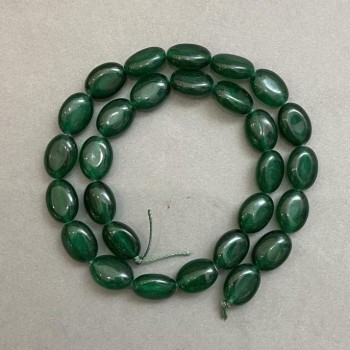 Chrysoprase Oval Beads, diameter 13x10mm, on thread, length 39cm+