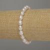 Oval freshwater pearl bracelet, 8×6 mm, length 18 cm (stretch)