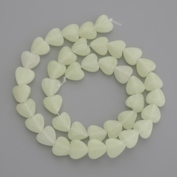 Onyx beads with green glow, heart-shaped, 10x10 mm, on a thread, 36 cm length