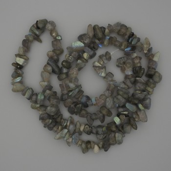 Labradorite Chip Beads, Diameter 7–12×3–6 mm, Length 76 cm on Thread