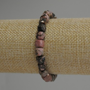 Rhodonite Bracelet with Faceted Cubes, 7 mm Diameter, 18 cm Length, Elastic