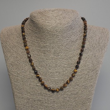 Tiger's Eye Bead Necklace with Faceted Cubes, diameter 5.5 mm, length 45 cm +/- with clasp