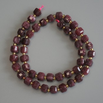 Tourmaline Beads, Faceted Cube 6.5x6.5 mm, with 3 mm Seed Beads on Thread, Length 38 cm