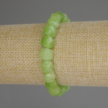 Chrysolite Olivine Faceted Cube Bracelet, 8x8 mm cube, length 18 cm (stretch)