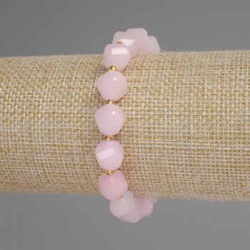 Pink quartz bracelet with faceted diamond-shaped beads, 10 x 9 mm stones, 3 mm seed beads, 18 cm length, stretch