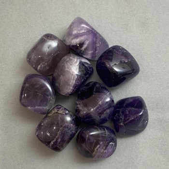 Souvenir Amethyst Tumbled Stone ~ dimensions 23-26×20-24×20 mm (+/-) packaging 100 g (price per 100 g)