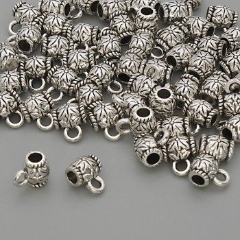 Bail Findings in Silver Metal Color, Size 6x5x7, 5 mm ± holes, Diameter 2.5 mm ±, Diameter 1.8 mm ±, Packaging 20 g (~58 pcs)