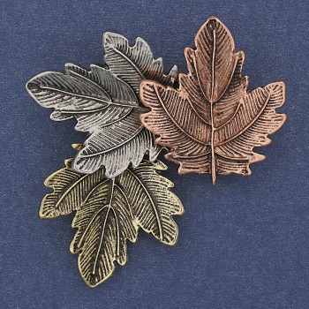 Brooch Colorful Leaves 48x44 mm ± Gold-tone Metal