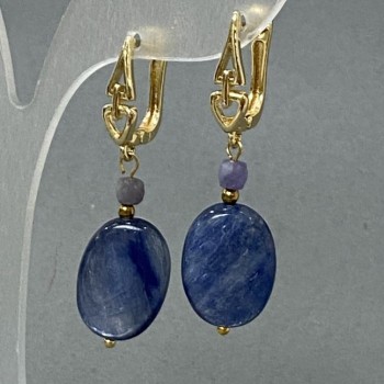 Earrings with Kyanite Oval 18x13mm ±, Iolite Faceted Cube 4x4mm ±, Length 43mm ±