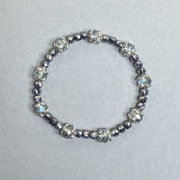 Bracelet Czech Crystal: Faceted Rondelle 8x6 mm ±, Faceted Cube 4x4 mm ±, Length 18 cm Stretch