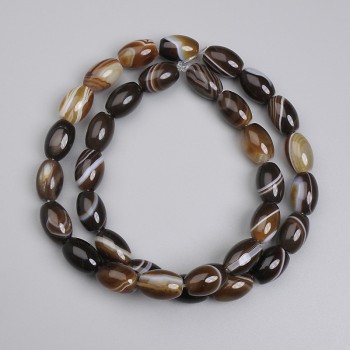 Barrel-shaped agate beads, 12×8 mm, about 39 cm long on beading thread