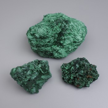 Malachite souvenir with fibrous structure 85x65x50 mm (assorted sizes) (Price per 100 g)