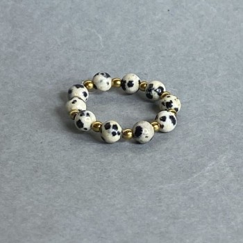 Dalmatian Jasper Bead Ring, smooth bead, 4mm diameter ±, Hematite bead 2mm ±, stretch cord