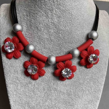 Necklace Red Flowers with White Crystal, diameter 35×29 mm, beads 11 mm, on cords, length 45–50 cm
