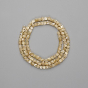 Beige mother-of-pearl faceted cube beads, 3x3 mm, 38 cm length on thread