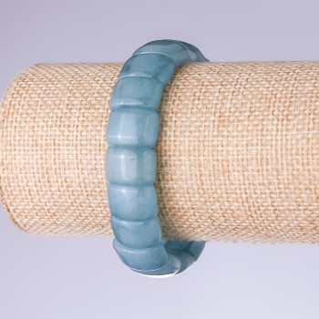 Aquamarine Bracelet with 15×11 mm Links on Elastic Cord