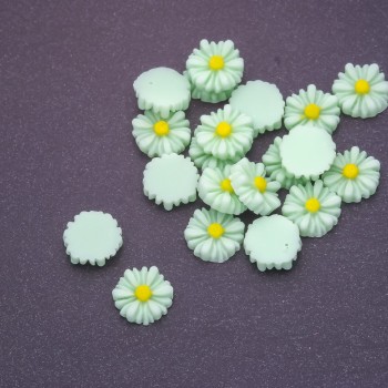 Cabochon Daisy Lime Acrylic, 12mm Diameter, Pack of 22 Pcs