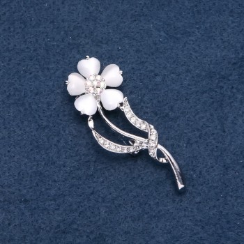 Брошка з каменем білий Котяче око Незабудка 56х20мм колір металу "срібло"