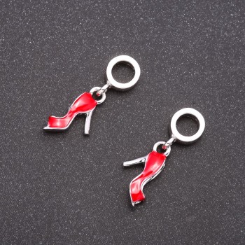 Findings 'Red Shoes' 25×17×11 mm, inner diameter 5 mm, packaging: 2 pcs