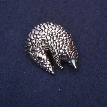 Pangolin Brooch 38x28 mm Silver Metal