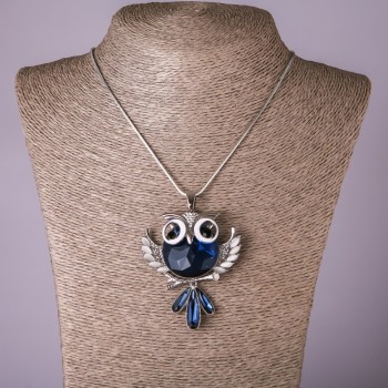 Owl pendant on a chain with blue crystal, diameter 53×63 mm, length 75 cm