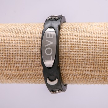 Браслет з металевими вставками, довжина 21см, товщина 15мм каучук колір чорний на застібці