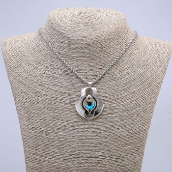 Pendant "Dragon's Eye" in a 43x35 mm frame on a chain, length 70 cm, silver-toned metal