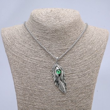 Pendant 'Feather with the Dragon's Eye' 65x23 mm on a chain, length 70 cm +/- silver-toned metal