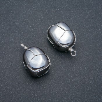 Pendant in a silver-woven hematite setting, diameter 30×22 mm+