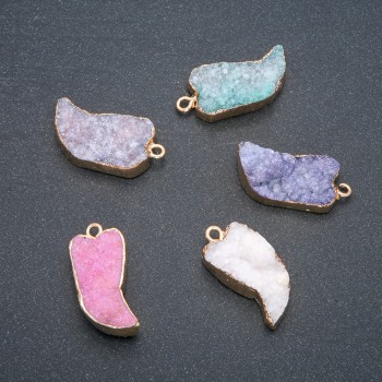 Geode Druzy Pendant in a Golden Setting, 30×16 mm diameter ± color assortment