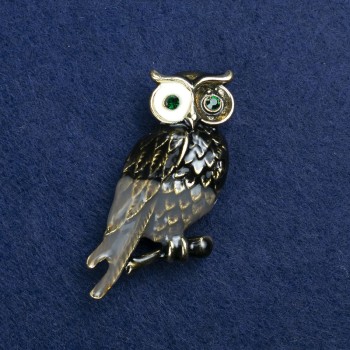 Owl Brooch in golden metal, enamel and crystals 42×28 mm +