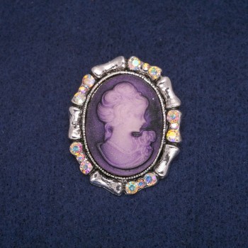 Cameo Brooch with Rainbow Crystals, Silver-Tone Metal 33x40mm