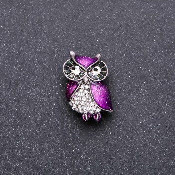 Owl brooch with lilac enamel, 18×28 mm, gray metal