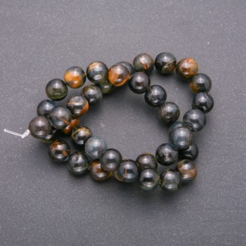 Beads of natural Tiger's Eye stone - smooth spheres, diameter 10 mm (+/-), on a thread, length 38 cm (+/-)