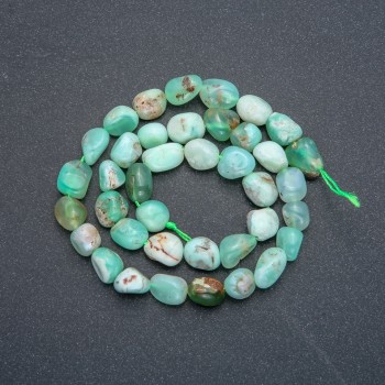 Beads on a thread of natural chrysoprase, faceted, diameter 8x10 mm, length 40 cm +
