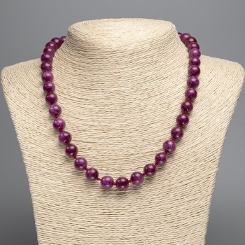 Necklace burgundy 'Tourmaline' smooth beads, 12 mm diameter, 50 cm length, made of white nephrite (synthetic dyed)