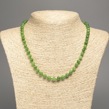 Green 'Jadeite' Necklace with Smooth Beads, 6mm Diameter, 50 cm Length, Made of White Nephrite (Synthetic Dyed)