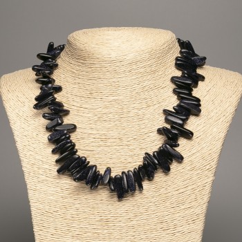 Aventurine natural stone necklace 'Night of Cairo' chip 'needle', diameter 20x6 mm, length 48 cm +