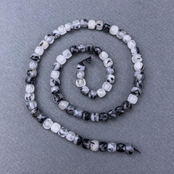 Hair quartz beads, faceted cube stones on a thread, diameter about 5 mm, length about 39 cm