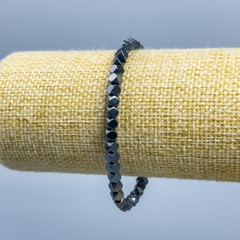 Браслет Гематит багатокутник, діаметр 4х4мм+-, довжина 18см (стрейч)