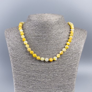 Natural Mother-of-Pearl Necklace (Tinted) in White-Yellow, Smooth Beads, 8 mm Diameter, 50 cm Length