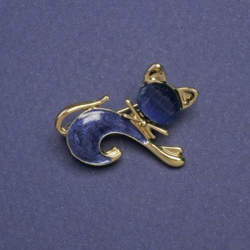 Brooch Kitty with blue cat's eye, blue mother-of-pearl, gold-tone metal 28x23 mm