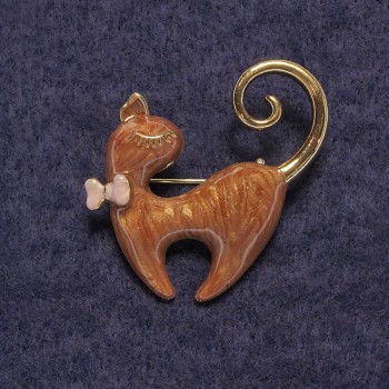 Cat Brooch with Brown Mother-of-Pearl and Gold-Tone Metal 37x38mm