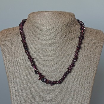 Garnet Necklace with natural stone granules, diameter 8x3 mm, length 47 cm