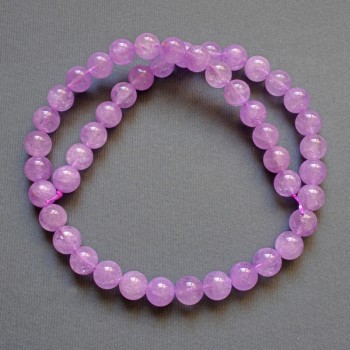 Lavender Amethyst Beads, natural stone smooth round beads, 8.5 mm diameter, 38 cm length on thread